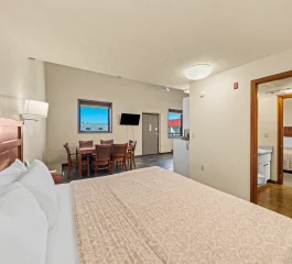 037-2795-Parkway-Pigeon-Forge-TN-36