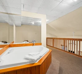 043-2795-Parkway-Pigeon-Forge-TN-42